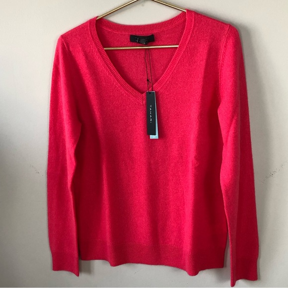 Tahari Sweaters - NWT Pink Red 100% Pure Cashmere V-Neck Classic Sweater L